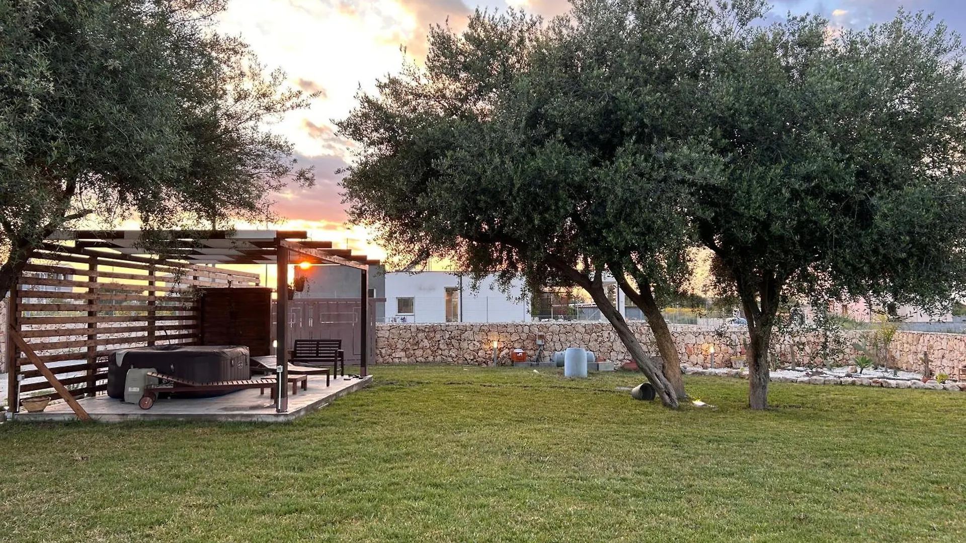 Mennuli E Mari - Sicily Home Brucoli 0*,